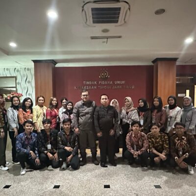 Restorative Justice dalam Lapangan Hukum Nasional Indonesia Serta Peranan Mahasiswa dalam Penerapan Sistem